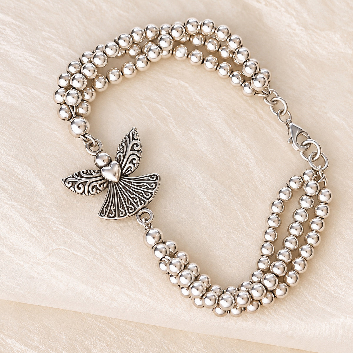 Angel heart bead bracelet